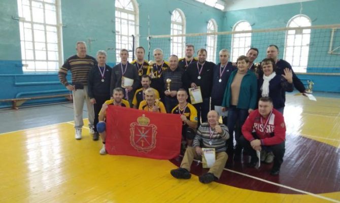Волейболисты Тульской области победили на турнире в Орле
