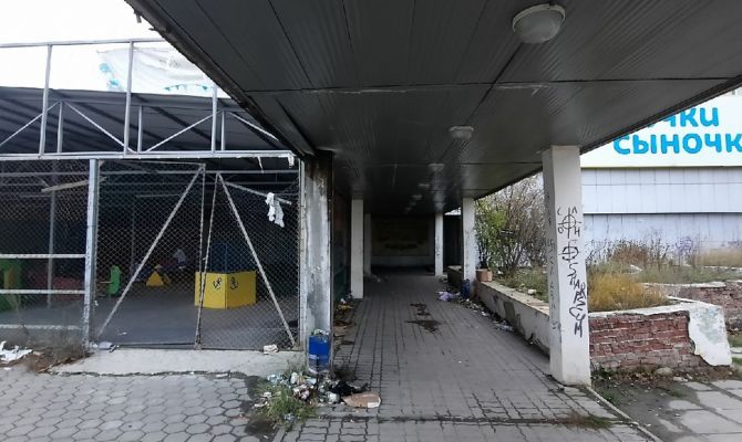 Прокуратура проводит проверку после публикации «Первого Тульского» о бомжах возле бывшего ТЦ