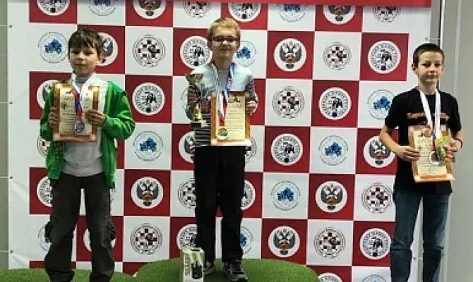 Юный туляк победил на Всероссийских соревнованиях по русским шашкам
