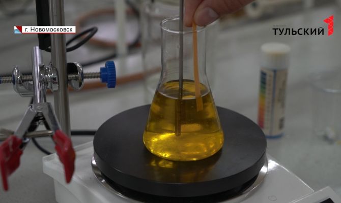 Студенты из Новомосковска разработали новую формулу краски для использования под водой