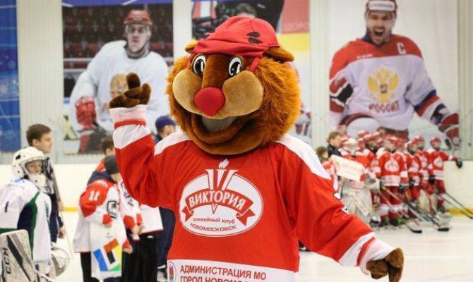 Новомосковский хоккейный клуб приглашает игроков в команду