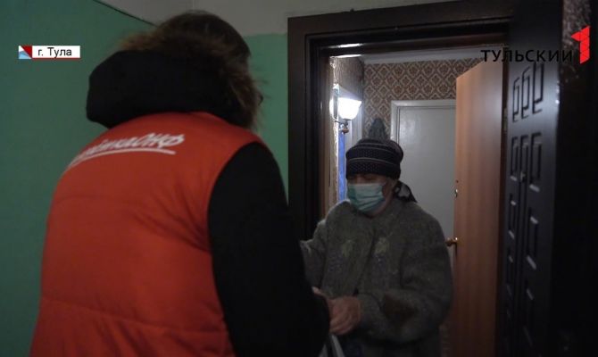 Помощь добровольцев: волонтеры и в праздники готовы выполнить заявки туляков