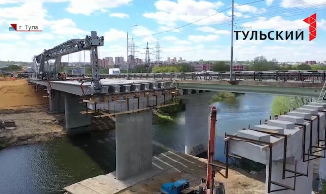 Для строительства Восточного обхода в Тулу пригнали кран-монстр