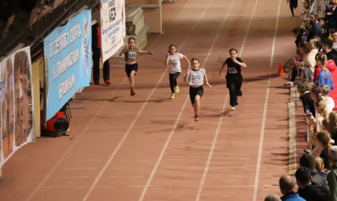 В Туле стартовало первенство области по легкой атлетике в закрытом помещении