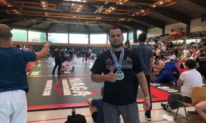 Воловский фермер стал серебряным призером турнира по грепплингу в Германии