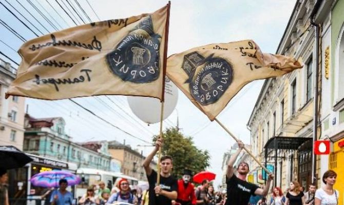 «Театральный дворик» по-новому: что ждет туляков на очередном фестивале