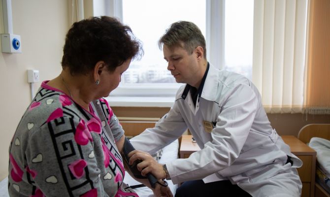 Россиянам старше 40 лет раз в год дадут выходной для похода к врачу