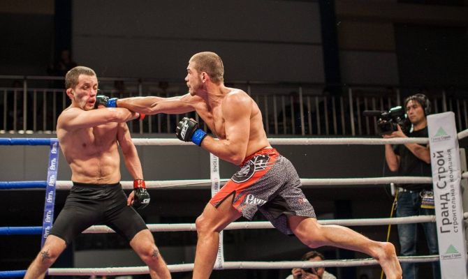 Два туляка примут участие в турнире по боям без правил