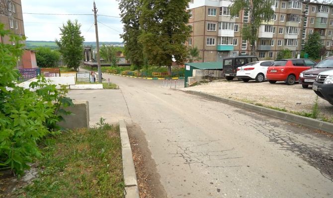 В Туле 8-летнего ребенка сбили прямо во дворе дома