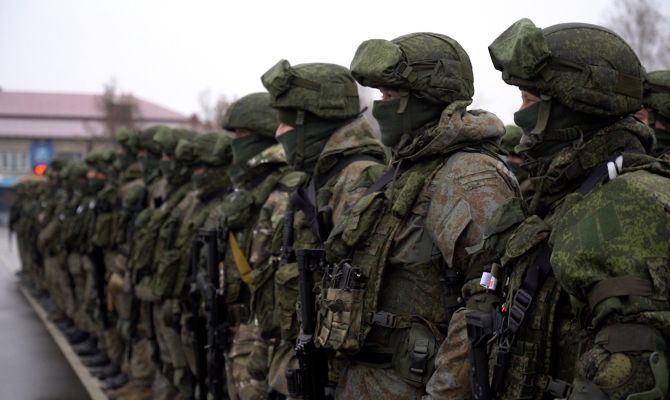 «Под защитой и опекой»: Губернатор Алексей Дюмин проводил мобилизованных туляков в зону СВО