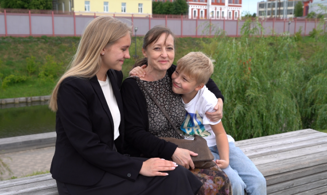 В Туле помогли воссоединиться детям из Севастополя с родной тетей