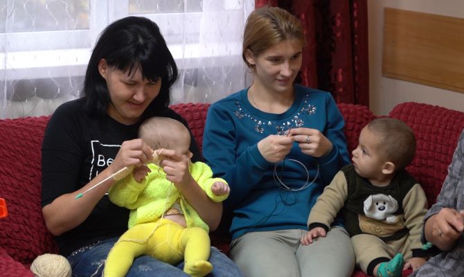 Теплые вещи солдатам: тулячки из кризисного центра решили помочь мобилизованным