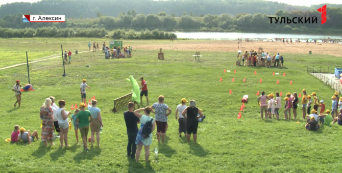 Под Алексином дети соорудили мост