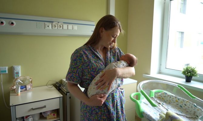 В День защиты детей мэр Тулы Ольга Слюсарева поздравила молодых мам