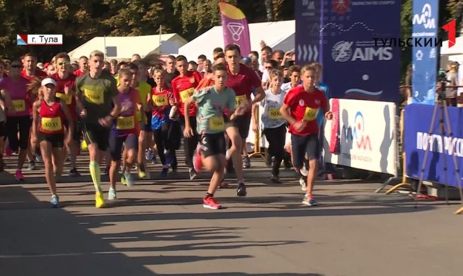 Более 1200 спортсменов поучаствовали в тульском марафоне "Щит и меч"