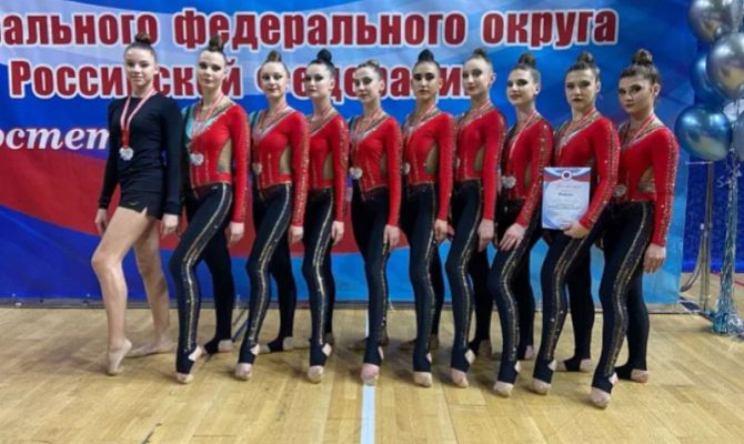 Тулячки завоевали 8 медалей на соревнованиях по эстетической гимнастике