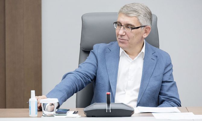 Дмитрий Миляев поручил запустить программу жилищной поддержки  для молодых ученых