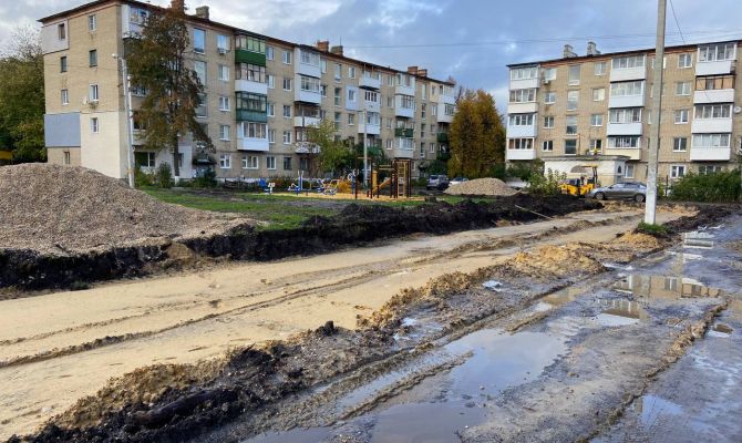 В Новомосковске ребенок провалился в строительный котлован: прокуратура начала проверку