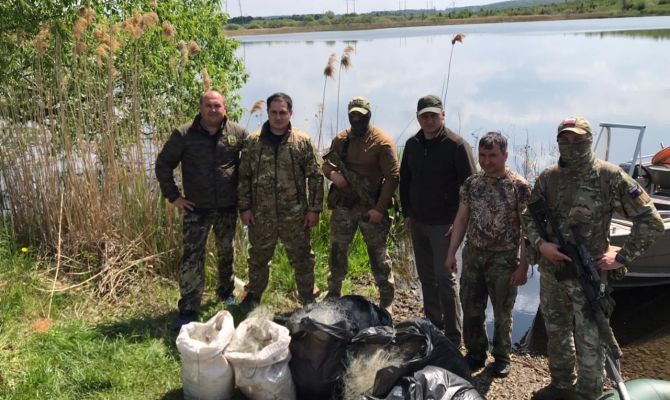 На Щекинском водохранилище в Советске поймали браконьеров