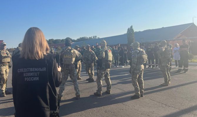 В Кимовске арестовали двух таджиков за взятку полицейскому