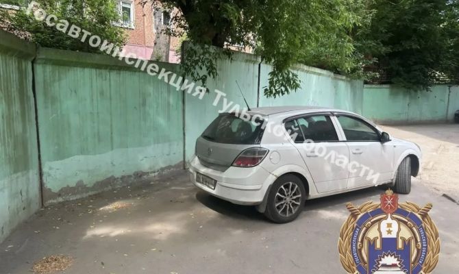 В Туле на улице Волкова водитель на «Опеле» сбил 7-летнего ребенка 