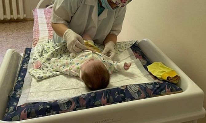 В Туле родилась девочка с выпадением внутренних органов