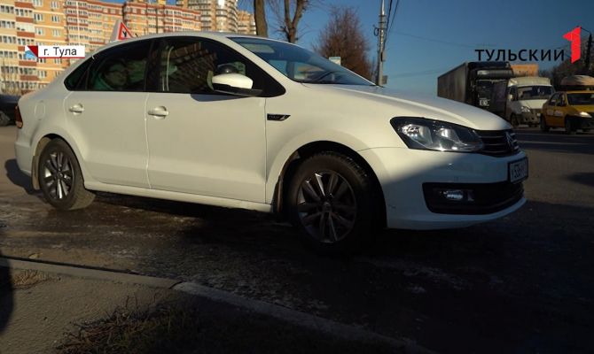 В регионах Центральной России ударили заморозки: как вести себя на дороге водителям и не попасть ДТП