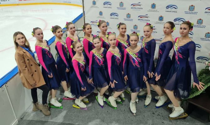 Тулячки вошли в топ-10 на Всероссийских соревнованиях по синхронному фигурному катанию