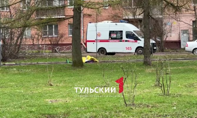 На проспекте Ленина в Туле нашли труп мужчины