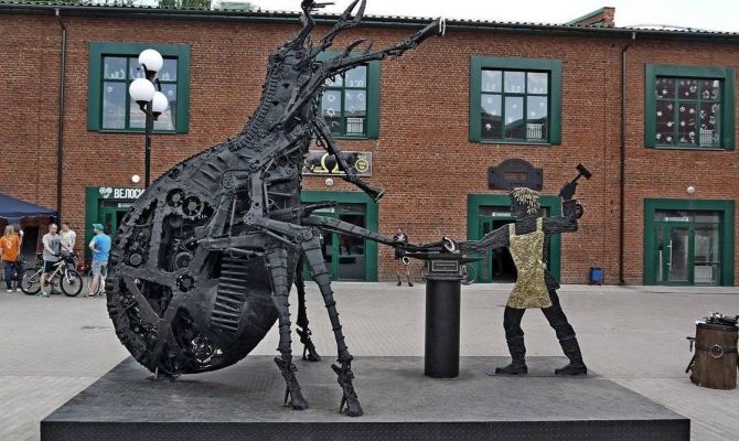 Из Ликёрки Лофт в Туле уберут памятник блохе