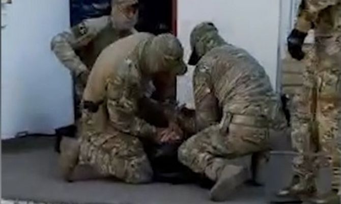 В Тульской области сотрудники ФСБ задержали участников запрещенного движения «А. У. Е.»