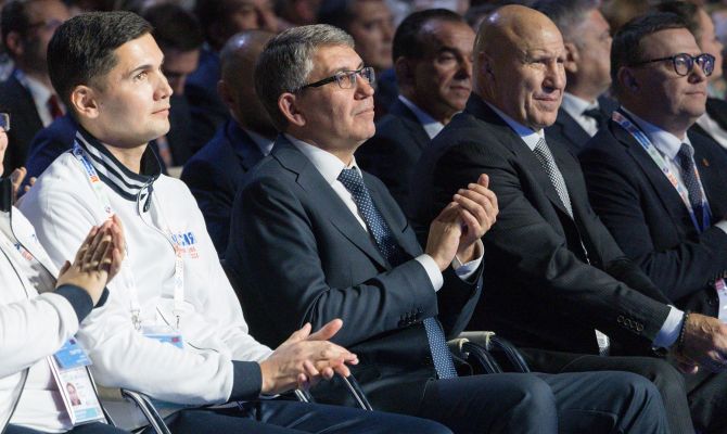 Губернатор Тульской области рассказал о спортивных успехах региона на пленарном заседании