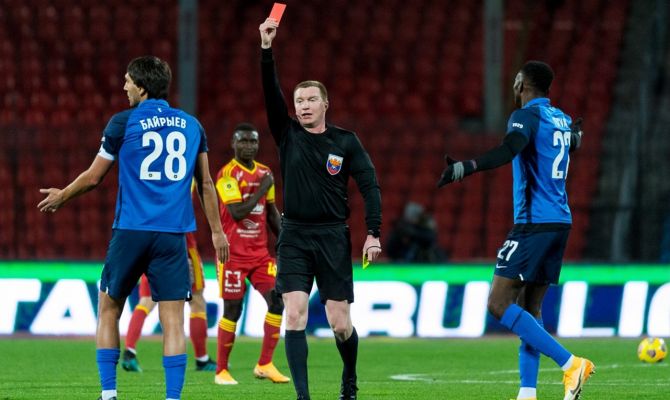 Назначен главный арбитр встречи "Зенит" - "Арсенал"