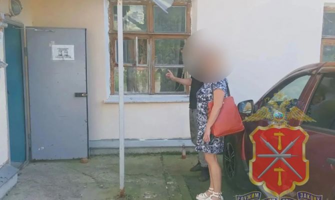 «Залез в открытую форточку»: Житель Астрахани проник в квартиру на улице Октябрьской  