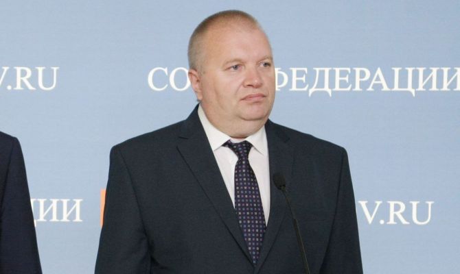 Совет Федерации РФ досрочно прекратил полномочия тульского сенатора Игоря Панченко
