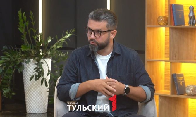 Храп, недосып и сновидения: сомнолог раскрыл секреты сна