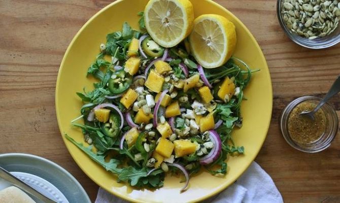 Ученые нашли диету, снижающую риск депрессии