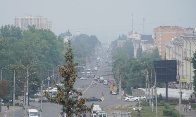 Туляки пожаловались на смог и запах гари на улице
