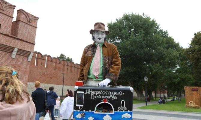 Фестиваль “Театральный дворик” проходит в Туле в новом формате