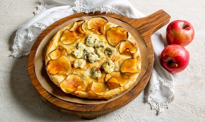 Туляков приглашают попробовать хачапури с яблоками