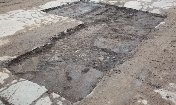 Суд обязал администрацию отремонтировать дорогу в Алексине