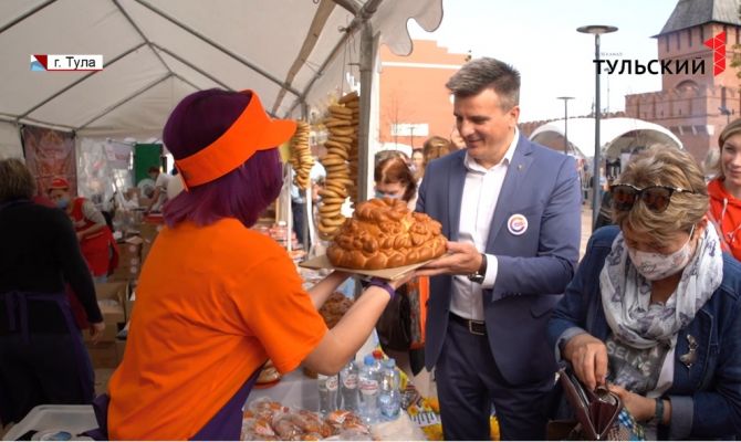 «Сделано в Тульской области»: попробовать продукты местных производителей  мог любой желающий
