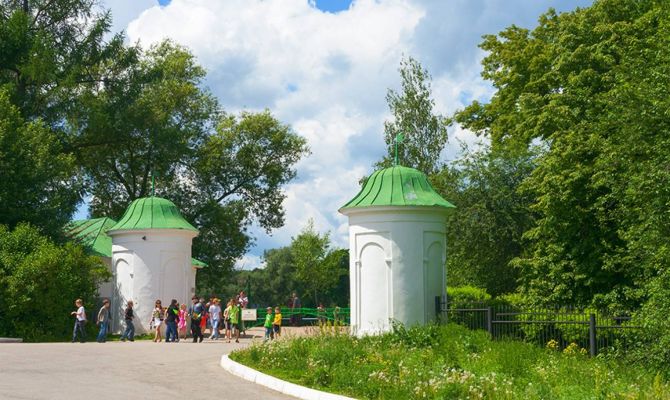 В Ясной Поляне ученые из Канады, Индии, Венгрии обсудят творчество Толстого 