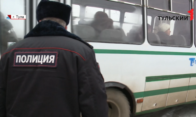 То водитель не пристегнут, то машина неисправна: тульские сотрудники ГИБДД провели рейд 