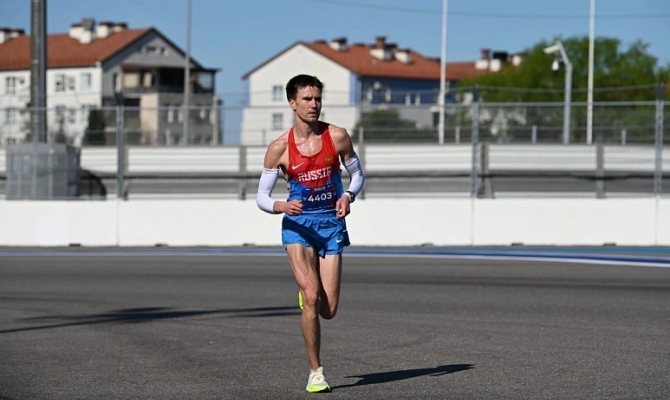 Туляк стал первым на чемпионате России по легкой атлетике спорта слепых