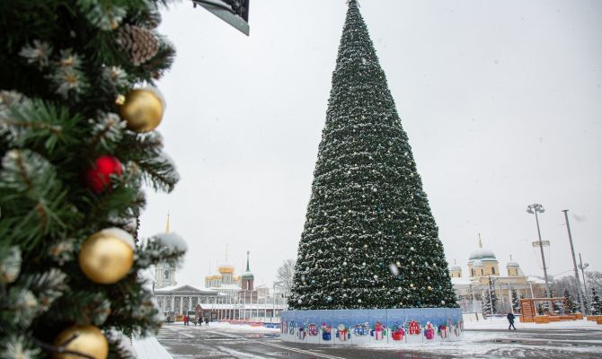 Новогодняя елка в Туле переедет с площади Ленина в Криволучье