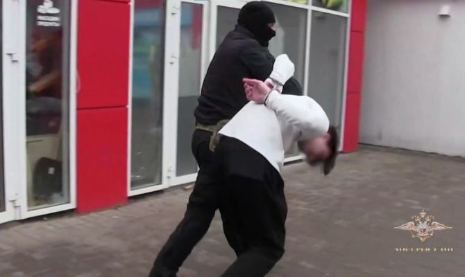 Тульские полицейские поймали создателей программы "Мамонт" для воровства денег со счетов