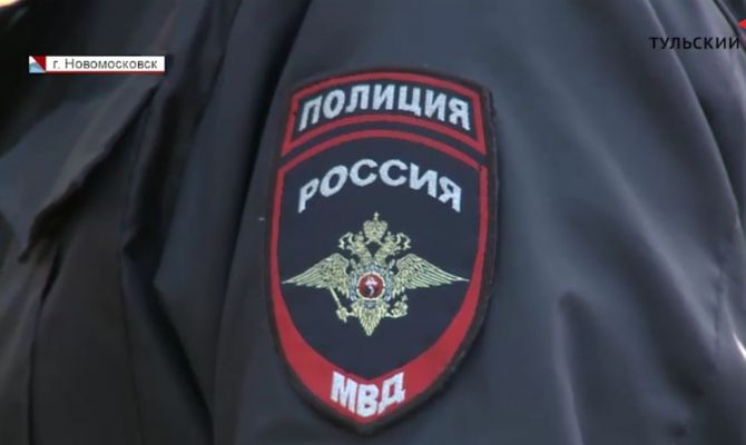 «Знает кто, где и с кем»: участковый из Новомосковска стал победителем регионального конкурса