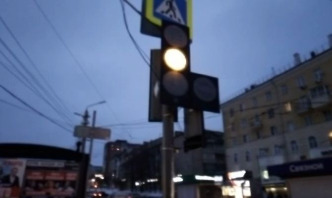 В Туле возникла неразбериха на дороге из-за неработающего светофора