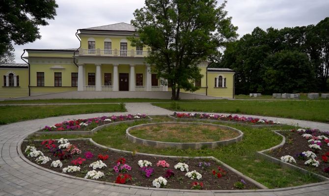 В Тульской области сохранилась фисгармония XIX века